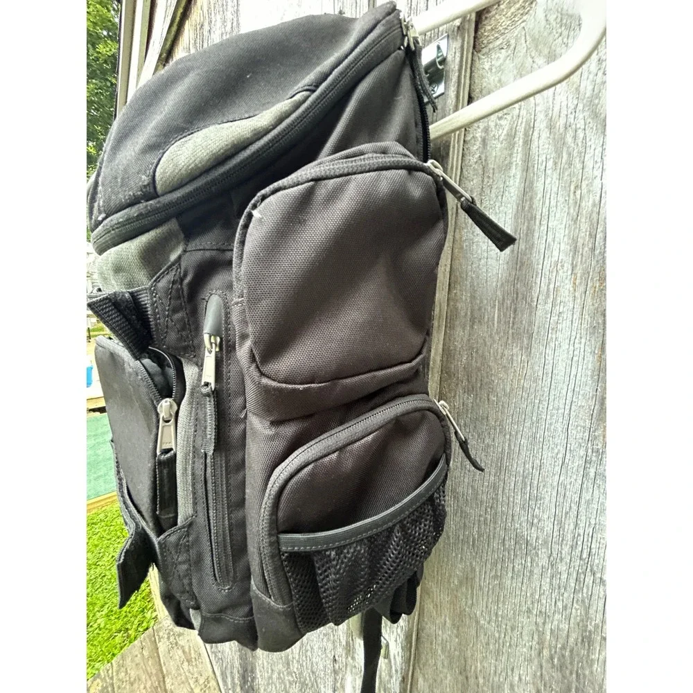 Oakley Icon 2.0 Backpack Black Gray Tactical Utility Rucksack Bag Biker Skater